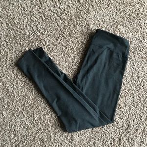 Fabletics leggings gray